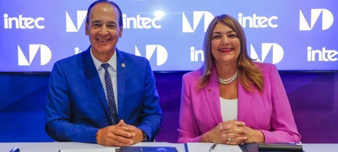 El%20rector%20del%20INTEC%20Arturo%20Del%20Villar%20y%20Madeline%20Pumariega%20Presidenta%20de%20MDC-baee0070 Instituto Tecnol&oacute;gico de Santo Domingo - Relaciones Interinstitucionales